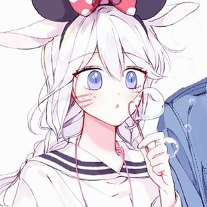 Meet your Posher, Lucie